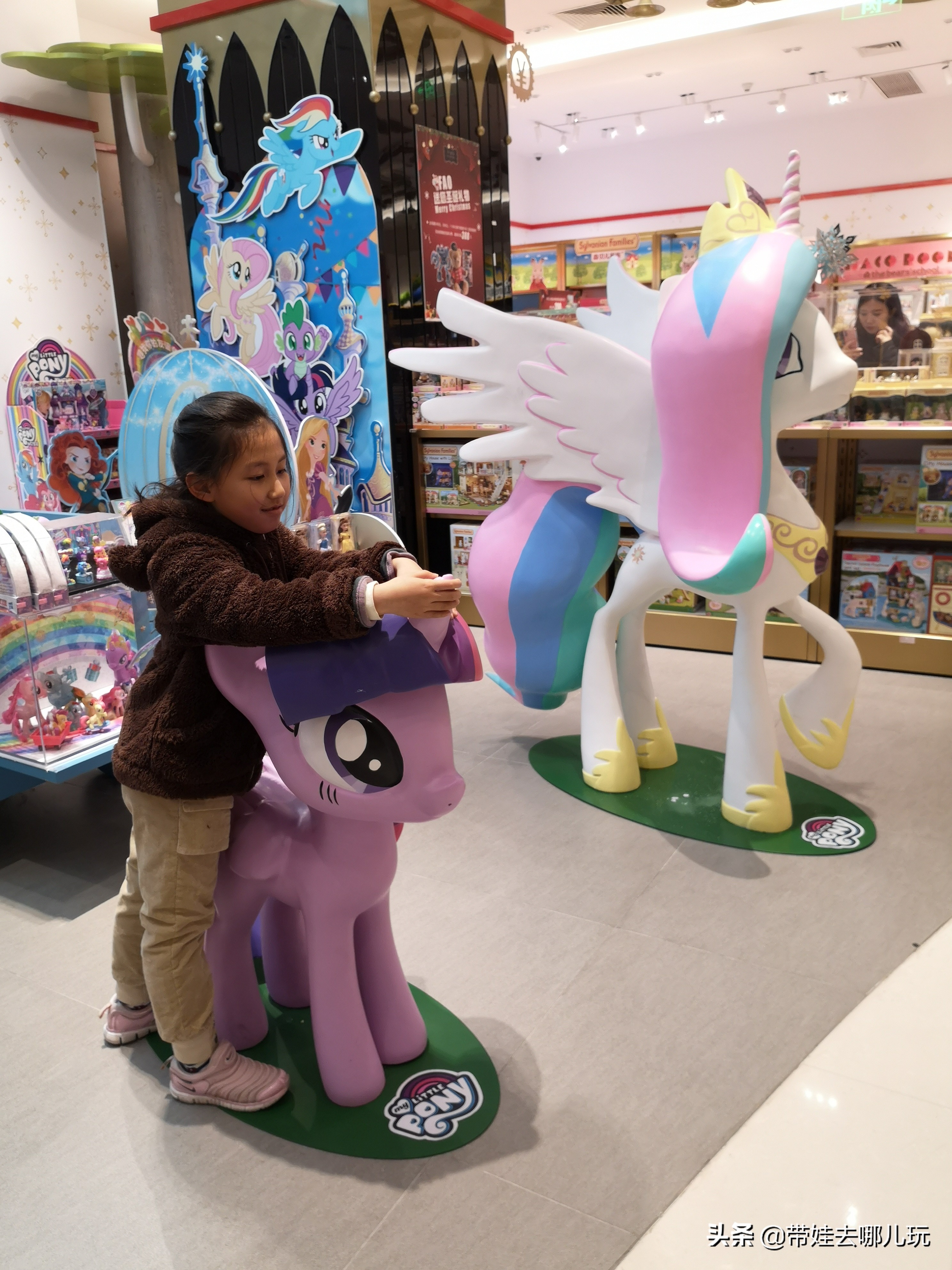 周末去哪遛娃娃最好玩,周末去哪遛娃玩最好