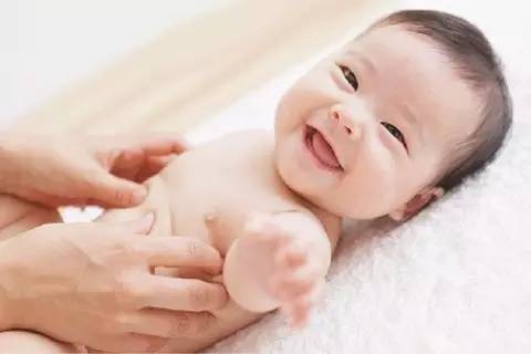 胎儿发育正常还需要补充亚麻酸吗,孕期亚麻酸对胎儿的影响