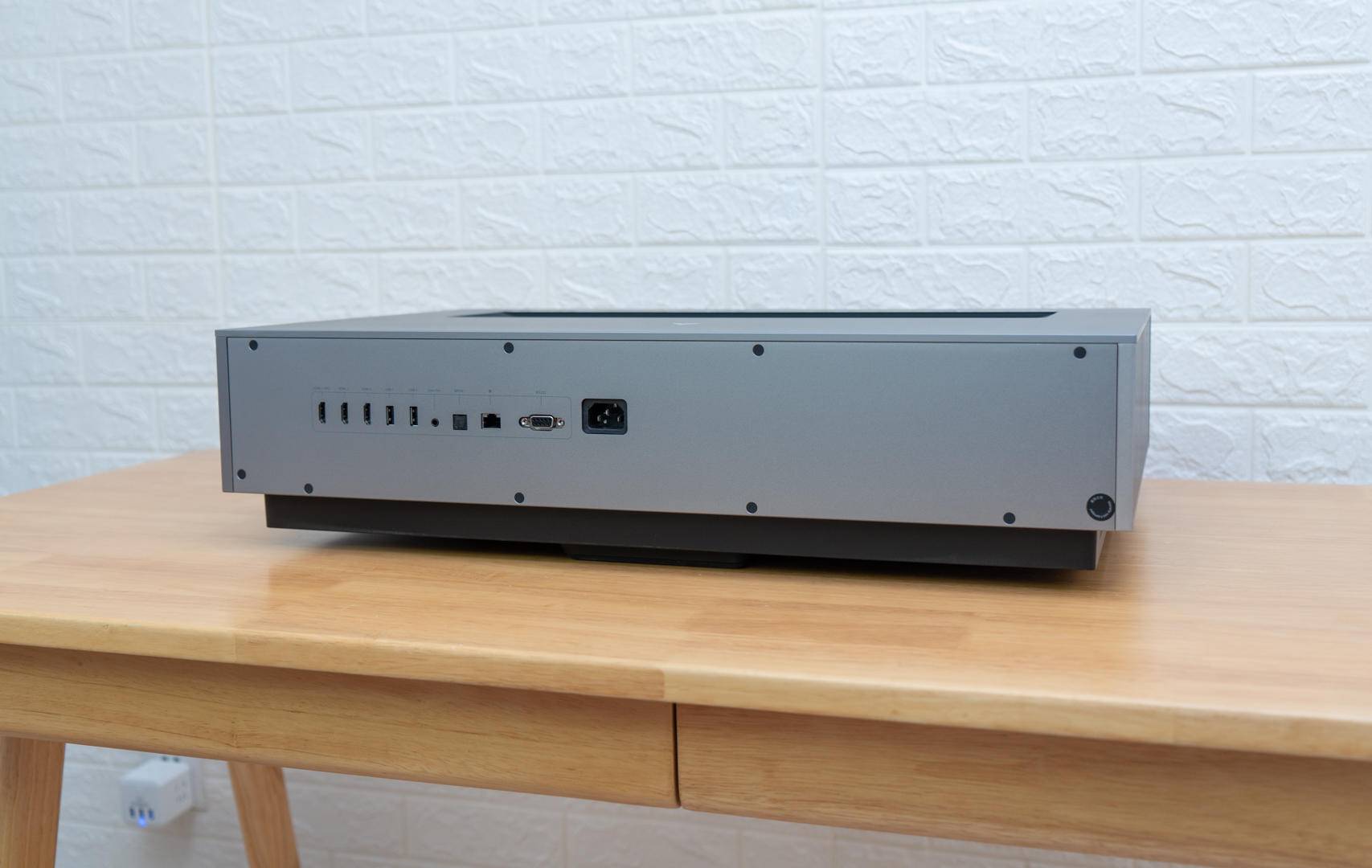 激光电视与小米98寸电视比较,激光电视120寸评测