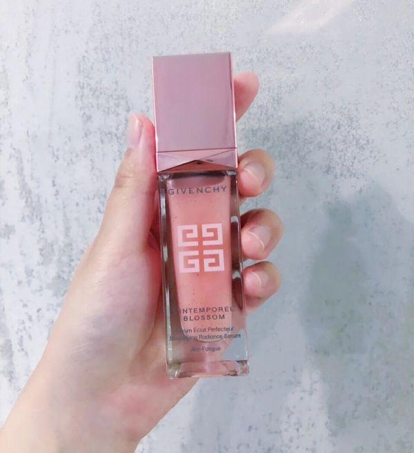 毛孔粗大收缩毛孔用什么精华液,怎么收缩脸部毛孔精华推荐