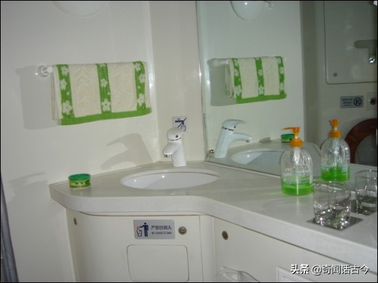 火车上的软卧和高软有什么区别,高级软卧和普通软卧差价