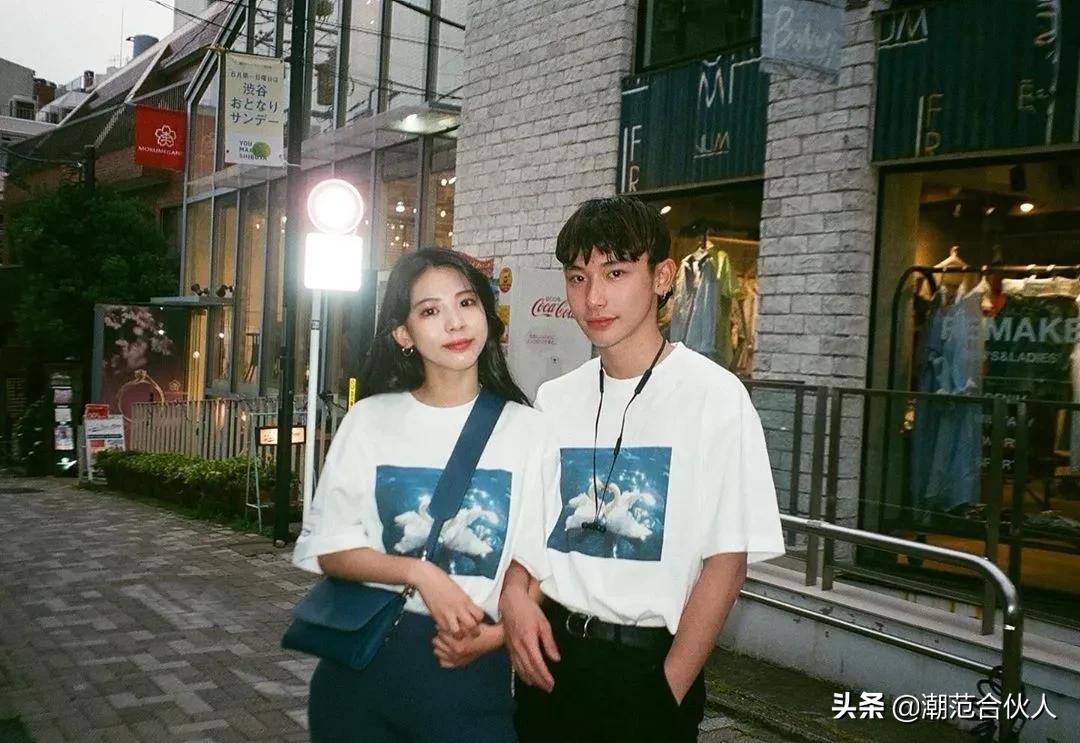 楂樹釜瀛愭儏渚ｆ挒鑹茬郴绌挎惌,鎾炶～鍑犵巼鏋佷綆鎯呬荆绌挎惌蹇冩満璧锋潵