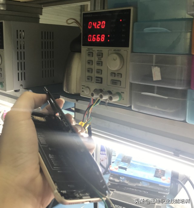 更换苹果手机屏幕有什么注意事项,苹果手机自己换后盖开不了机