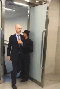 nba鎬昏鑲栧崕閬撴瓑浜嗗悧,nba钁楀悕濯掍綋鐐硅瘎鑲栧崕