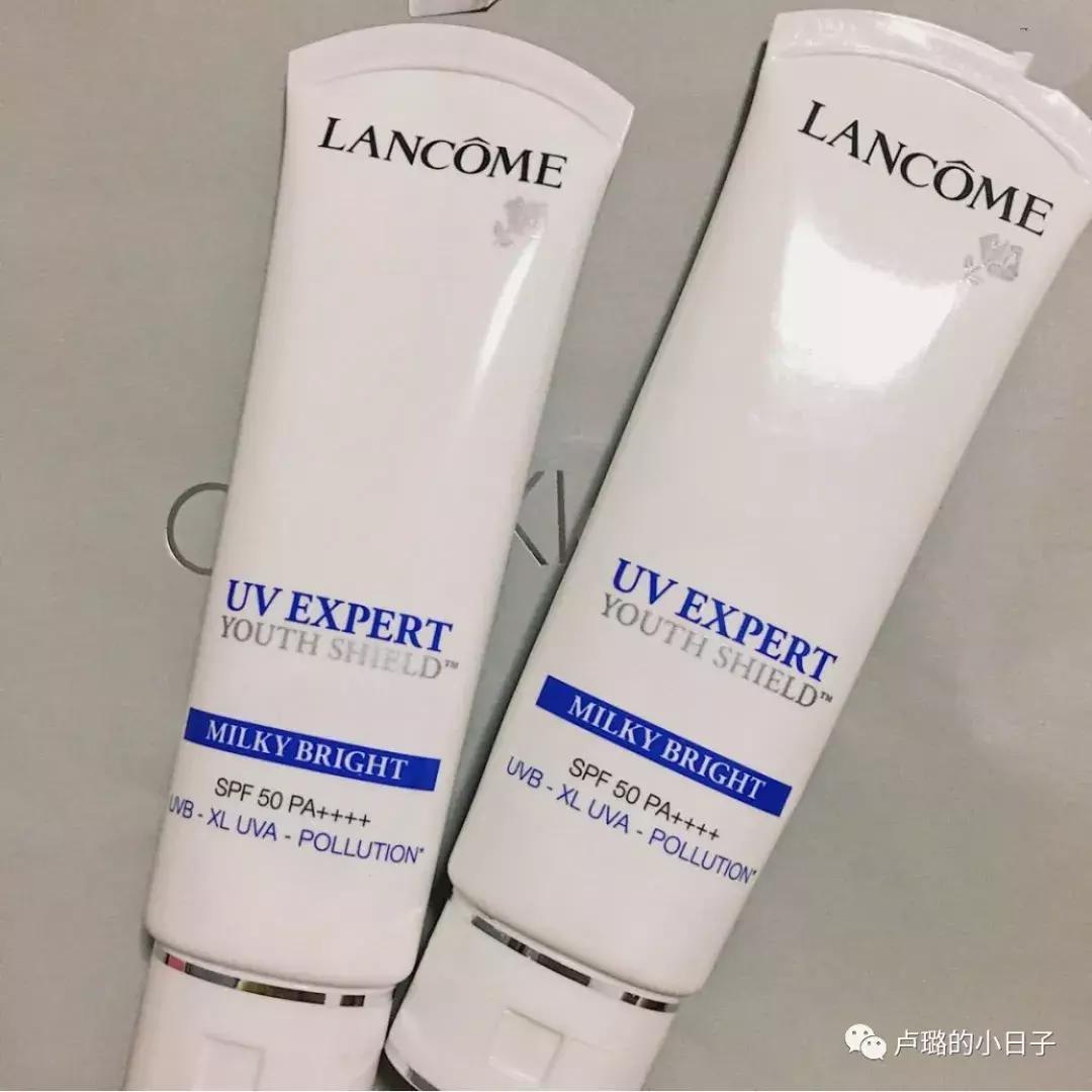 出门便携式化妆包软包中号,旅行化妆包大公开