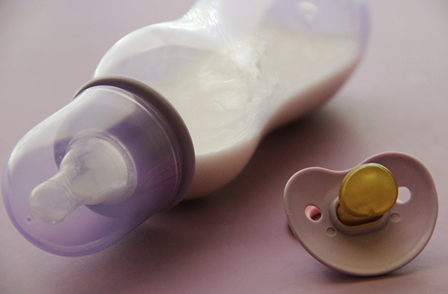 怎样选到适合的婴儿奶瓶助您选购优质奶瓶的攻略