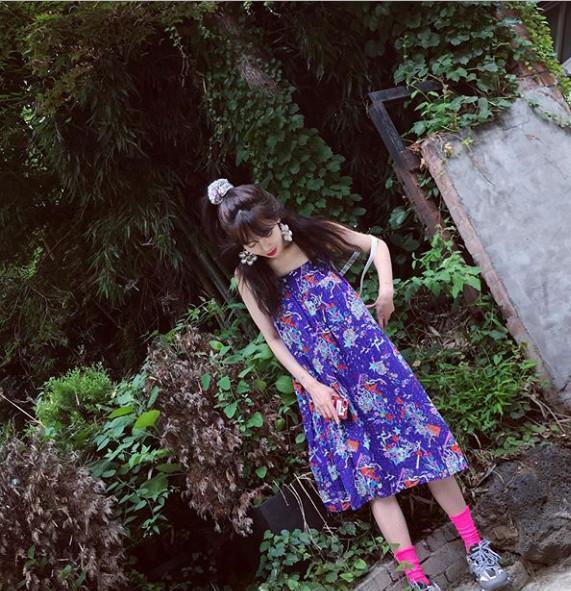 杨幂张天爱机场私服,杨幂与张天爱