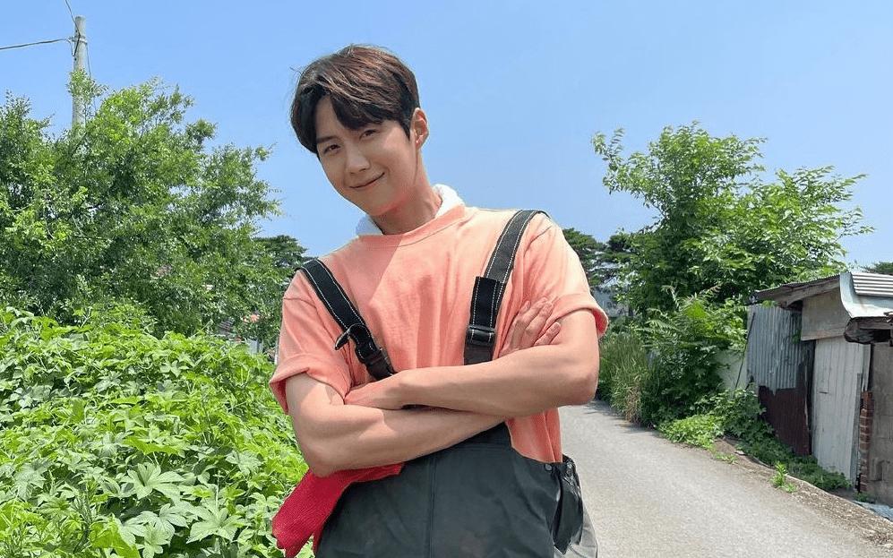 林允儿又一新作官宣，搭档韩国顶流金宣虎，真正的“爆款剧”预定