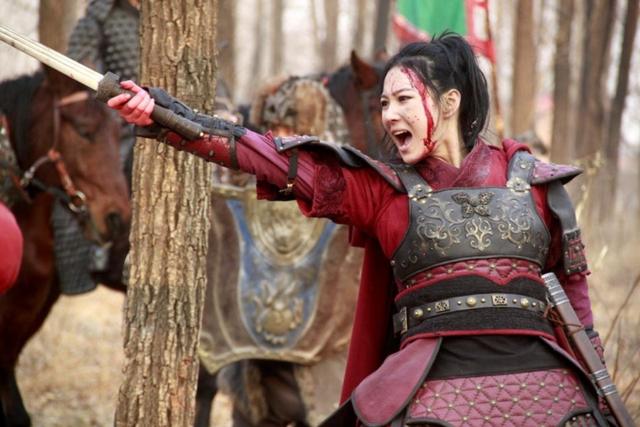 梁红玉擂鼓退金兵,梁红玉击鼓退金兵故事简介