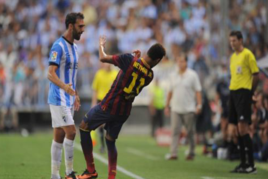 假摔属于哪种犯规,假摔跳水