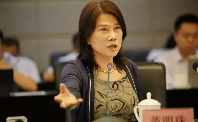 董明珠拆解奥克斯,董明珠奥克斯空调最终结果