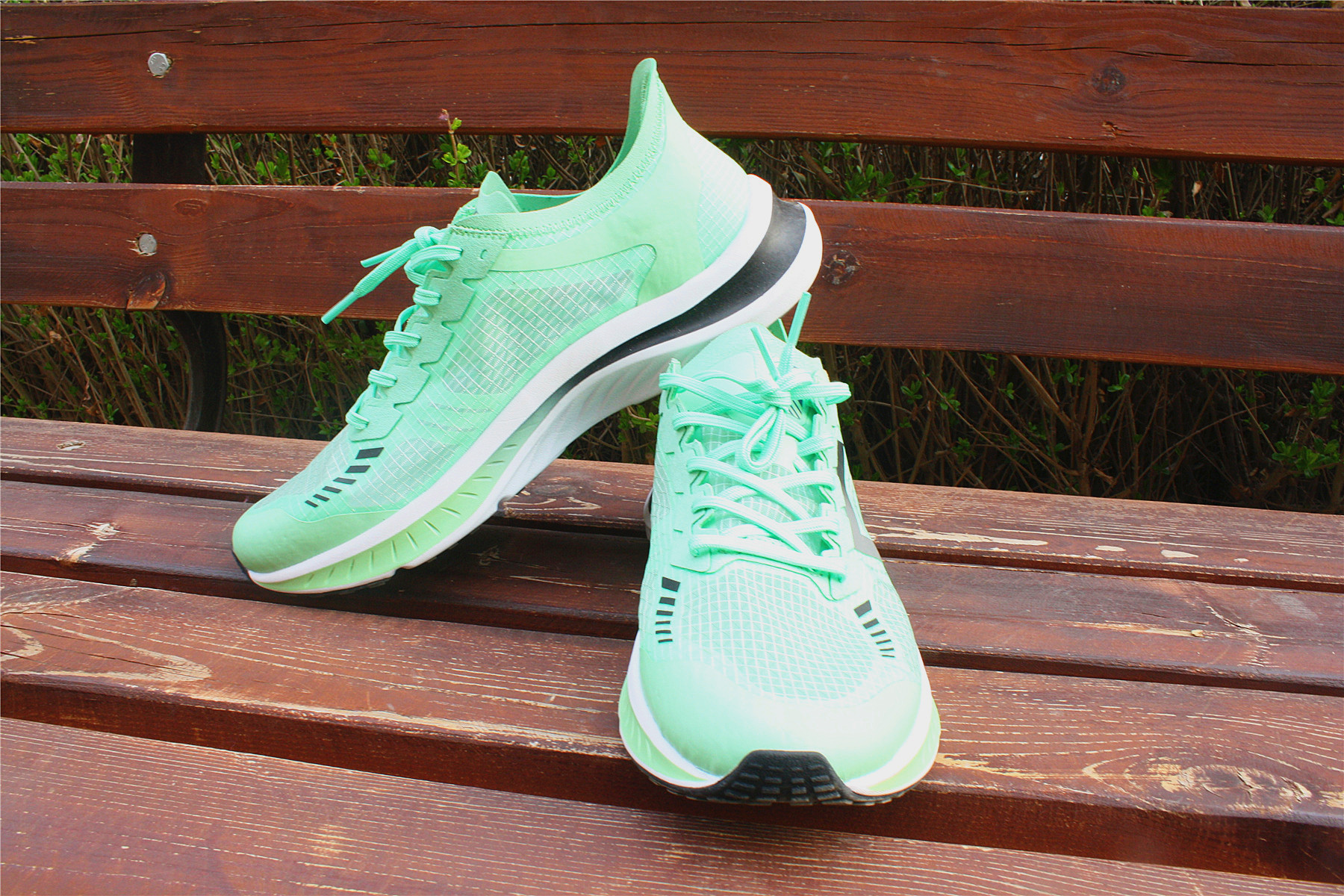 小米有品碳纤维众筹,小米有品跑鞋黑科技