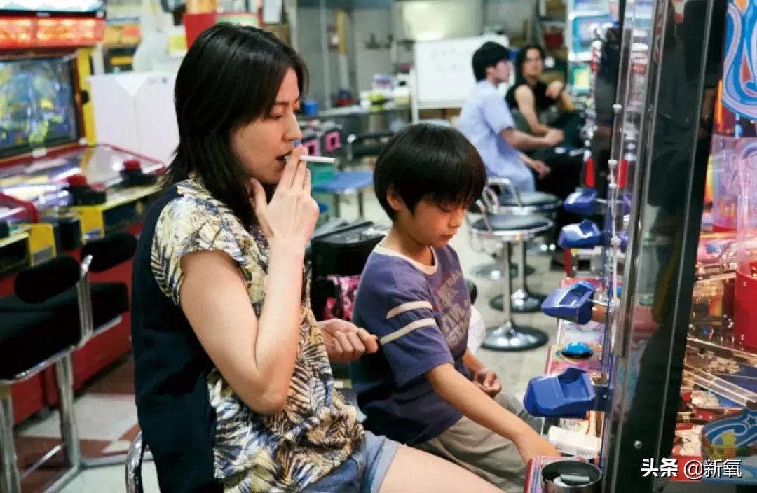 12岁腿长超出相框，因畸形审美被喷到息影，如今纯欲人设全网叫好