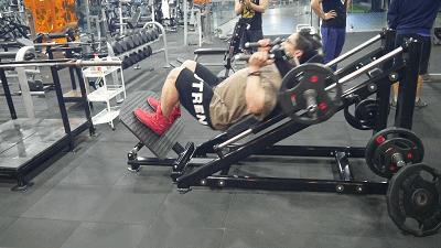 古典健体之王陈康胸肌训练,陈能健体动作