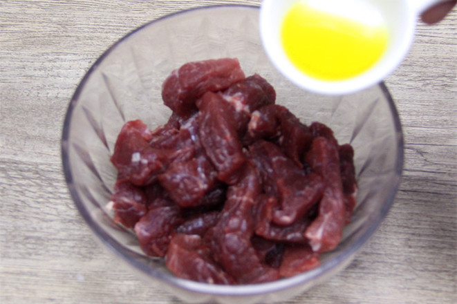 肯德基嫩牛五方要多少英寸的面皮,肯德基嫩牛五方多少钱一个