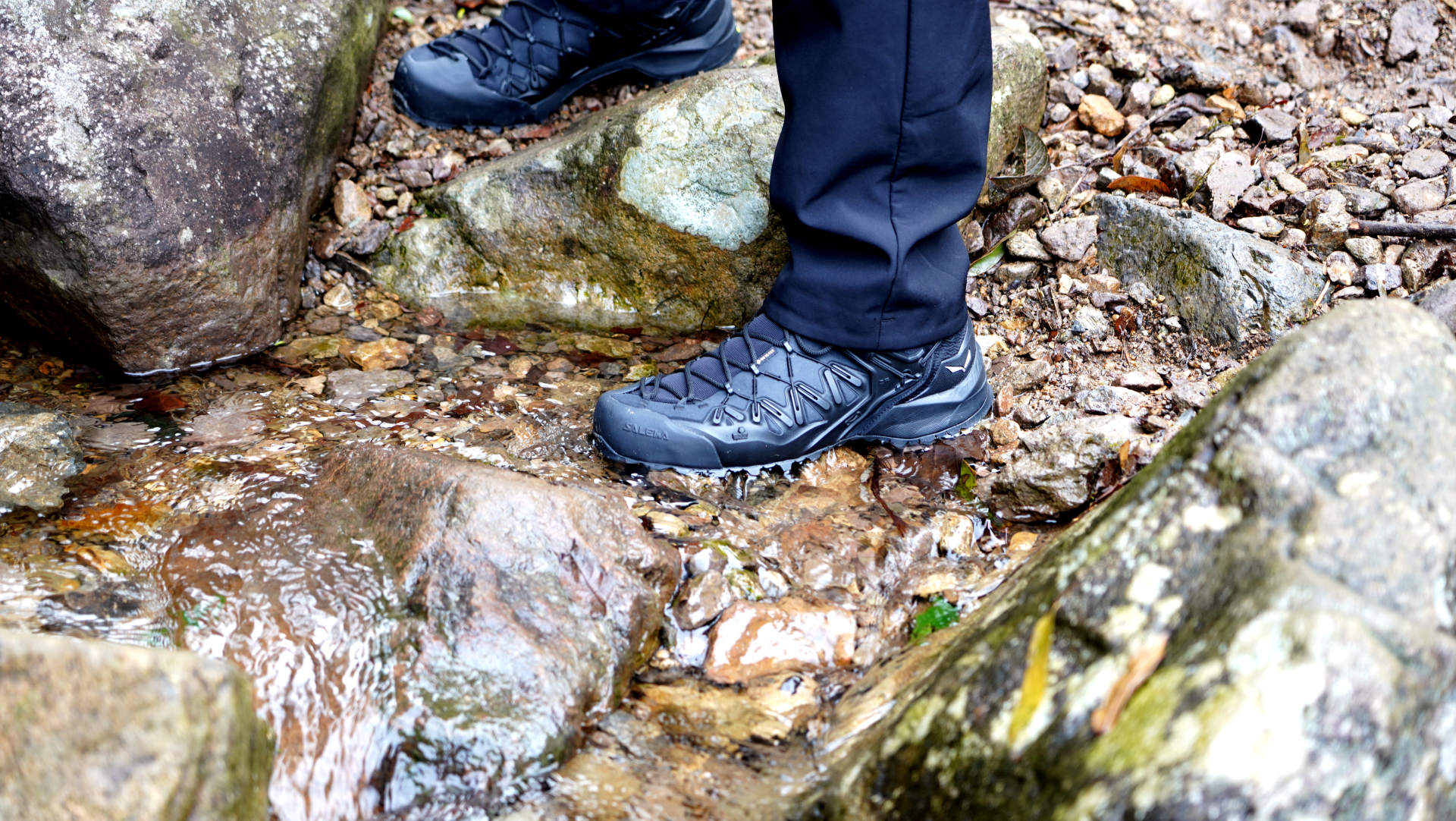 沙乐华户外鞋评测,沙乐华鞋子基础款