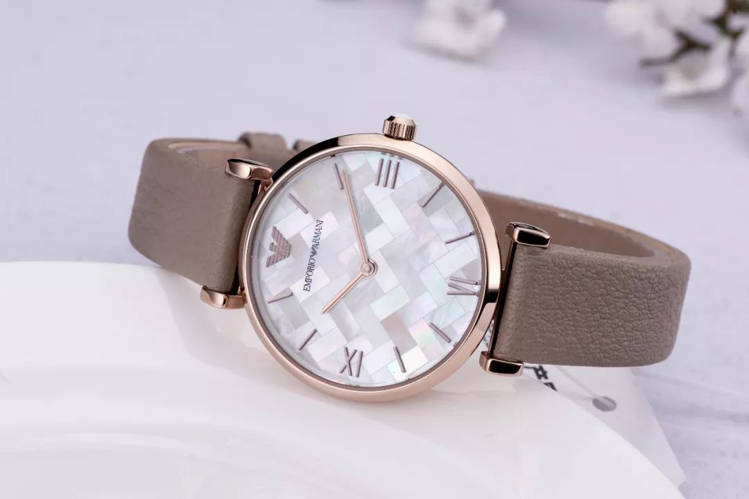 我带了好几万去阿玛尼，你告诉我不需要？！