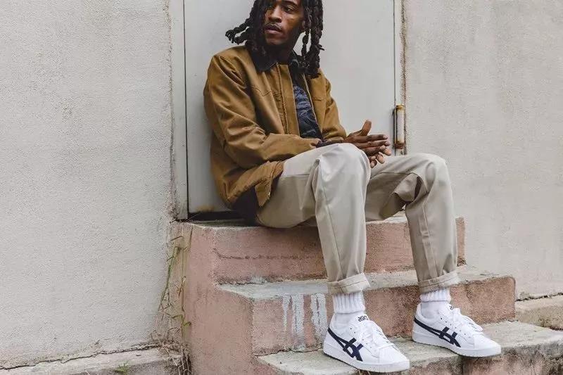 asics和耐克跑鞋,asics是复古与机能最好的诠释