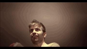 牛X！43岁姐姐长19岁妖精脸，衬得小10岁鲜肉男友像爹…