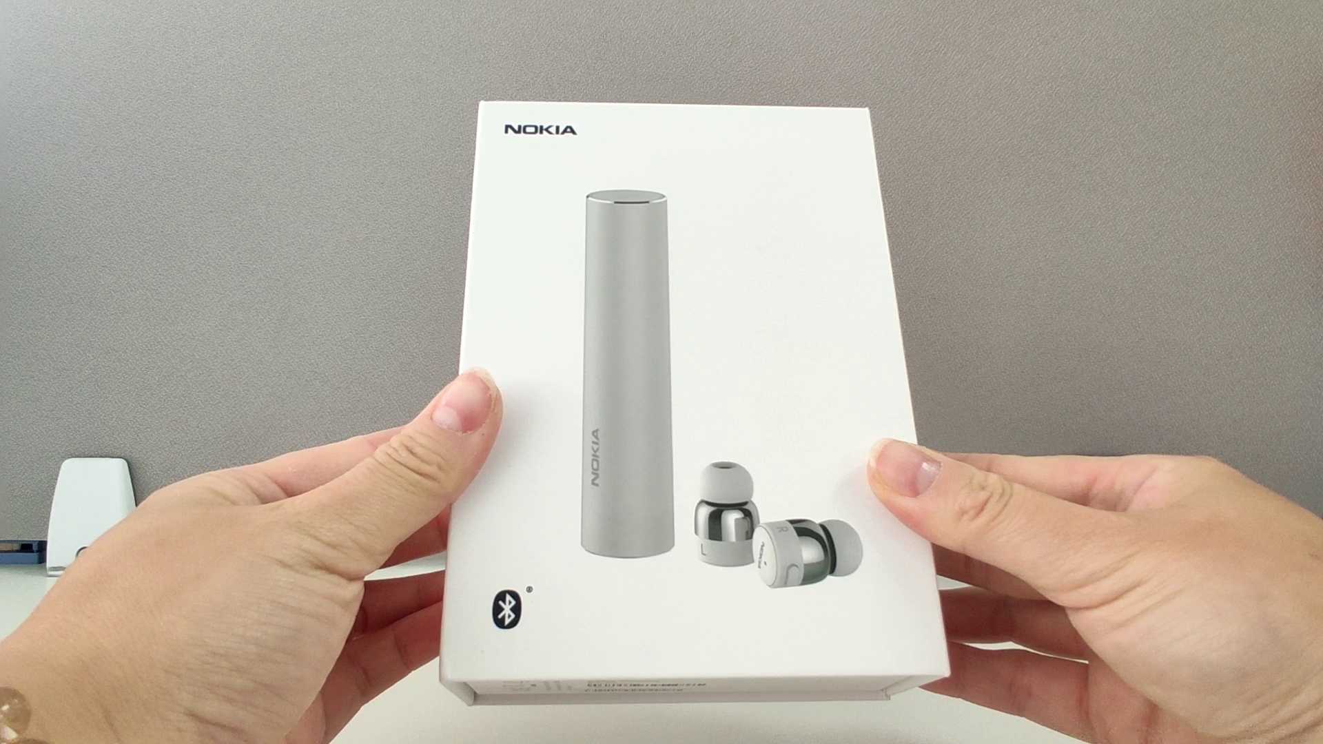 70小时续航宣告王者归来，诺基亚首款全无线耳机BH-705评测报告