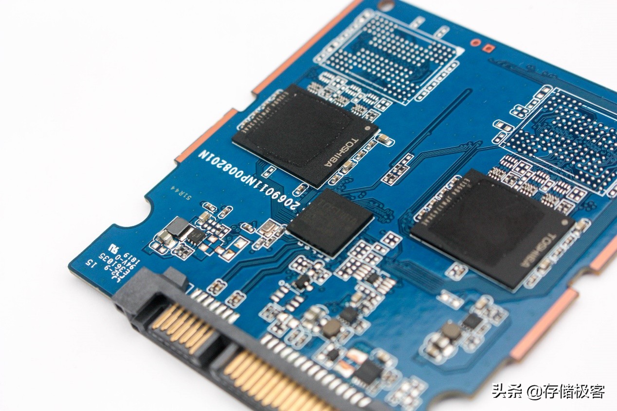 机械硬盘和固态哪个耐用,固态跟机械硬盘哪个更耐用