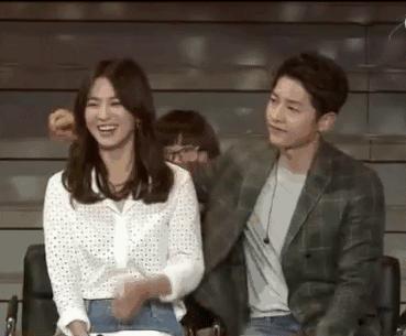 宋仲基宋慧乔分手后再同台,宋仲基晋久宋慧乔金智媛