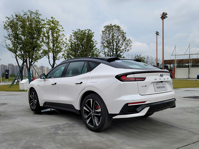 福特evos刹车,evos福特碰撞测试