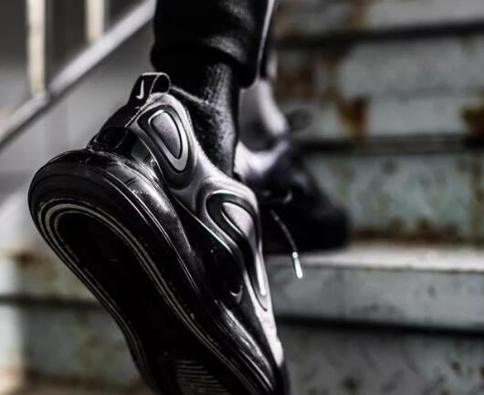 airmax720码数偏大吗,airmax720气垫磨损漏气怎么补