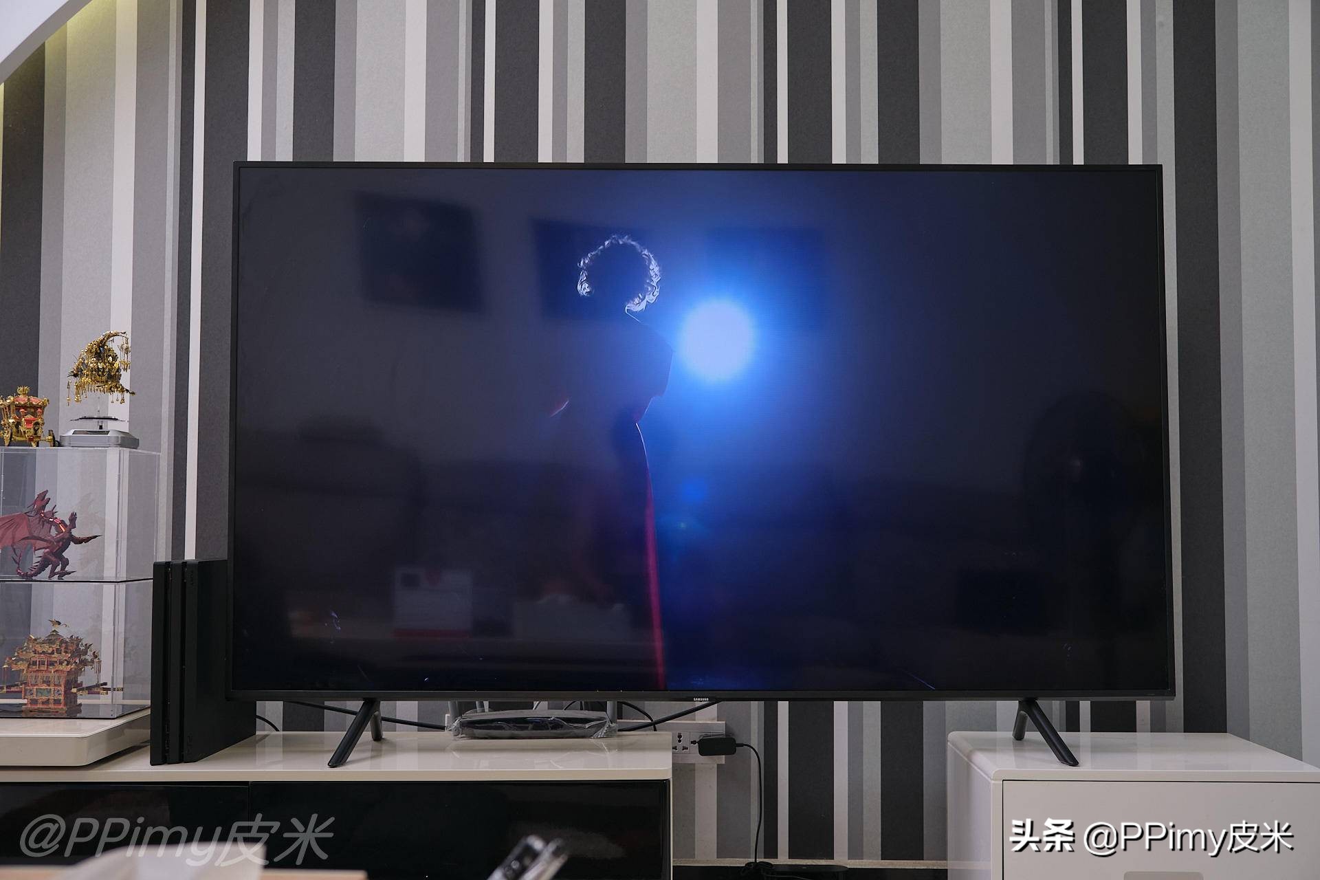 三星q60a电视值得购买吗,三星8k量子点电视q900测评