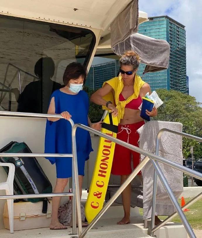 羽西年轻时的照片,十年前羽西