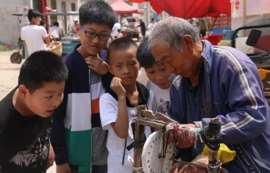 孩子总是麻烦我怎么办,孩子为什么总找妈妈麻烦