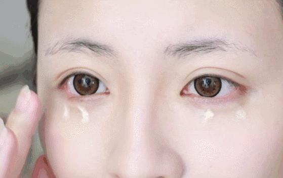 你怎么看待杨幂用两万块的眼霜,用眼霜也抵挡不住黑眼圈