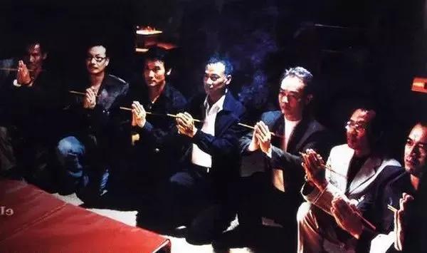 港人简史(十四)香港社会百态和*赌黄**毒(5)