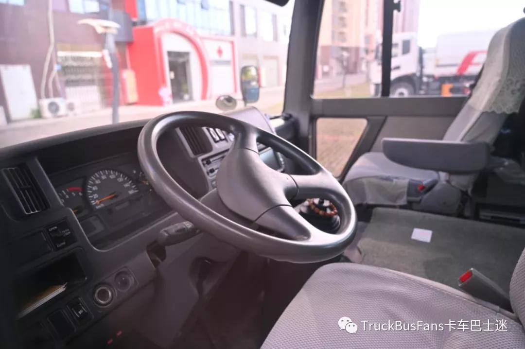 不输丰田的本田车,日产碧莲和丰田考斯特哪个好