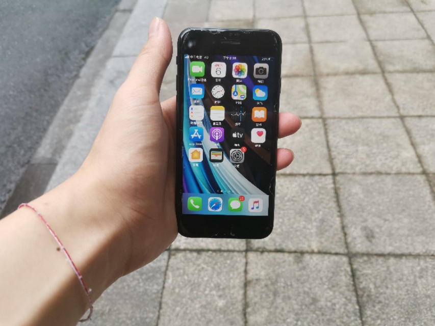 5年前的iphone6,五年前的iphone6还够用吗