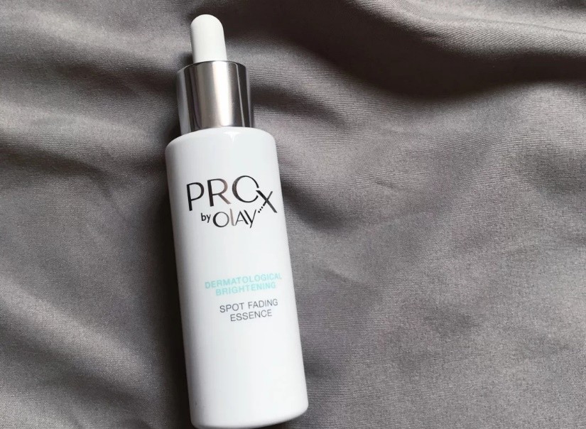 脸上有痘印该用去痘印精华吗,反复起痘有痘印应该用什么精华