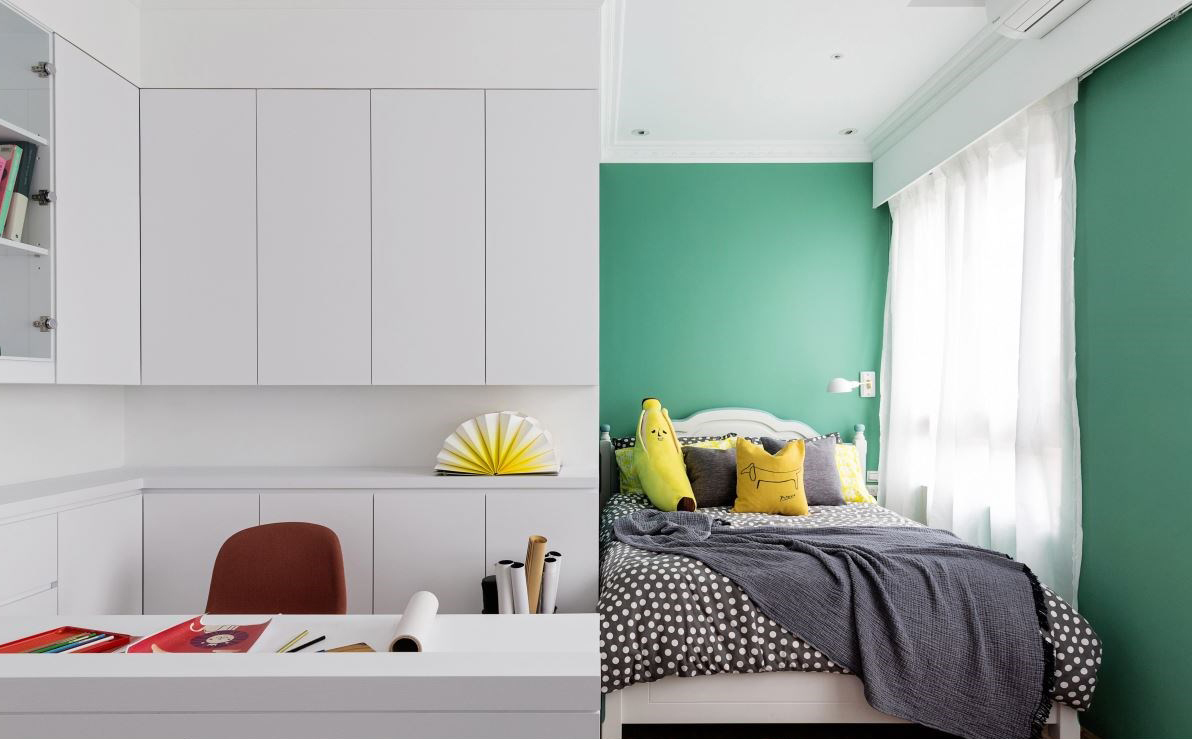 简约风蓝色电视墙,深色意式轻奢电视墙