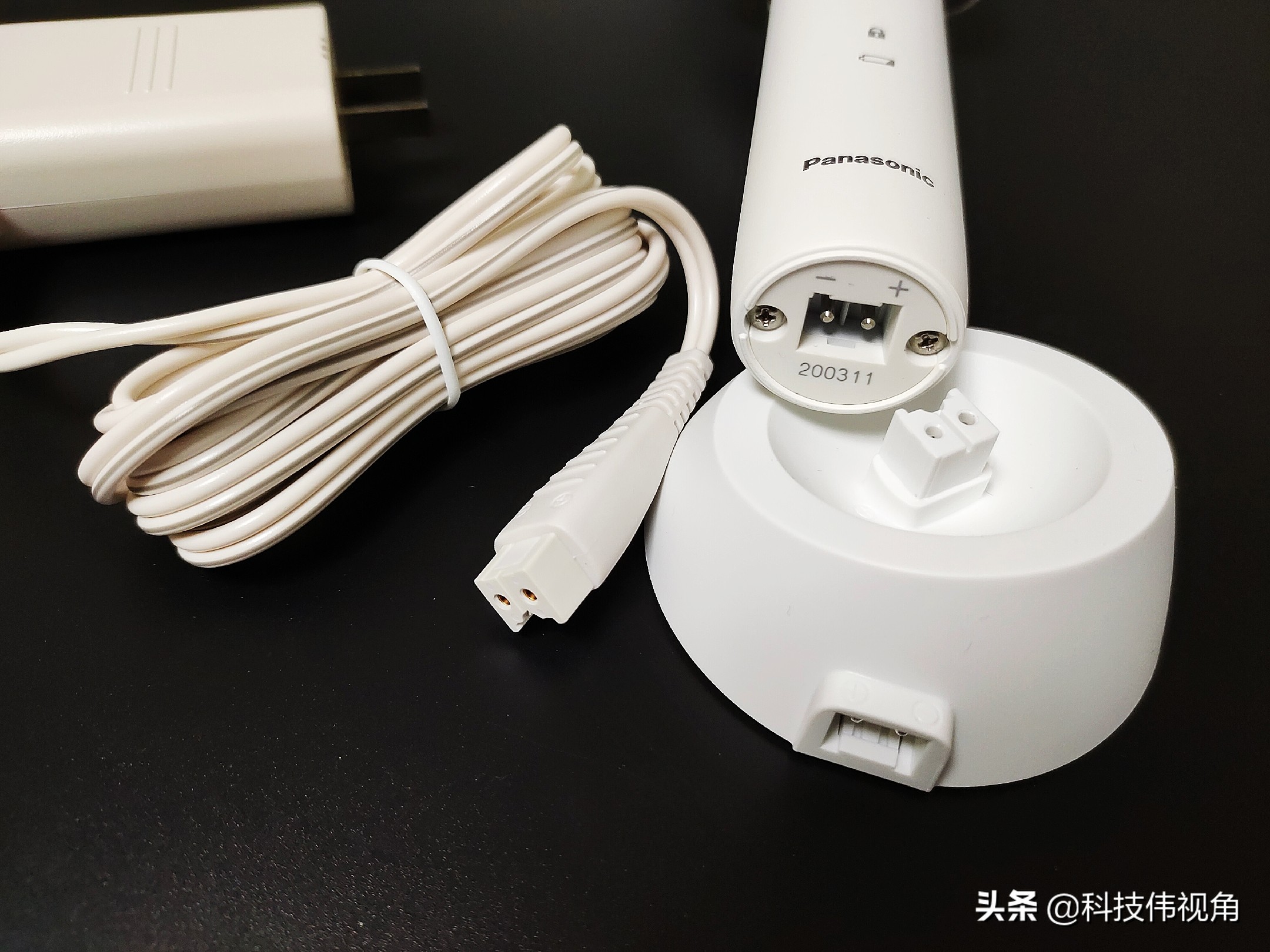 松下剃须刀小锤子2.0升级款测评,松下剃须刀9系和大锤子哪个好用