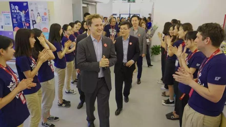 相伴9年风雨同舟砥砺前行,相伴2018