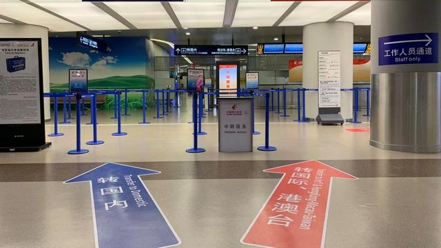 坐航班舒适,坐飞机出行好便捷