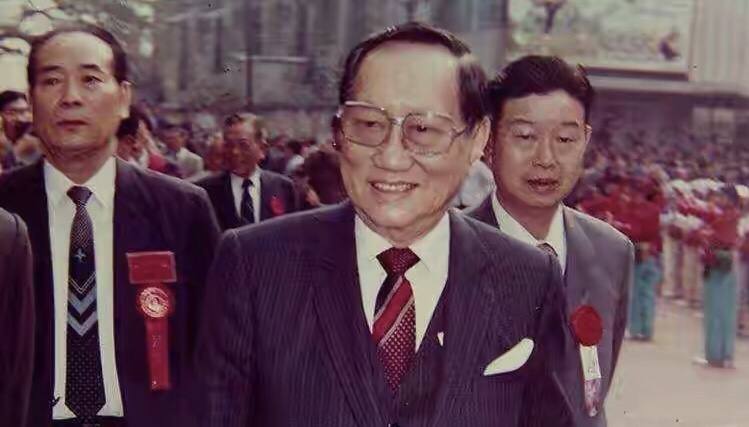 李光隆泰国,泰国富豪李光隆照片