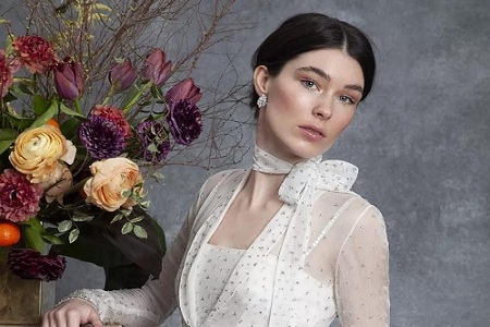 新娘不喜欢秀禾,港风婚礼新娘礼服