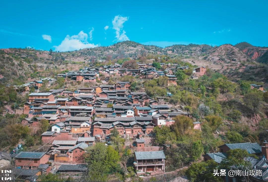 8月避暑推荐 (七月避暑人少的地方)