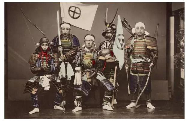 日式老传统樱花与武士,樱花日本古代