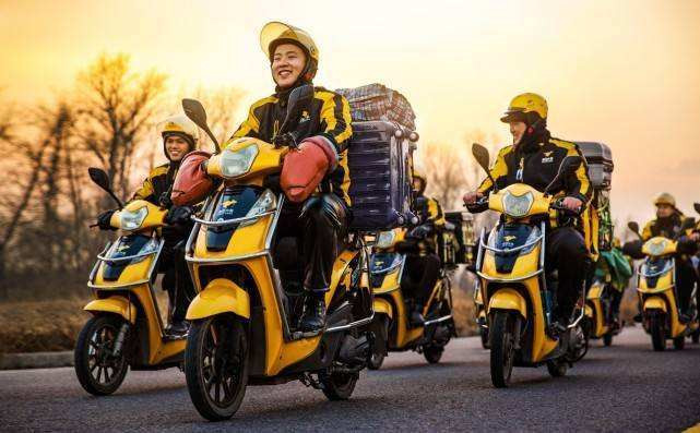 外卖小哥一天跑单13小时真实收入,郑州外卖跑1500单多少钱