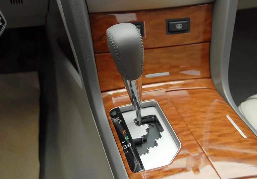 凯美瑞旅行版入华,15年入户13款2.5动力凯美瑞