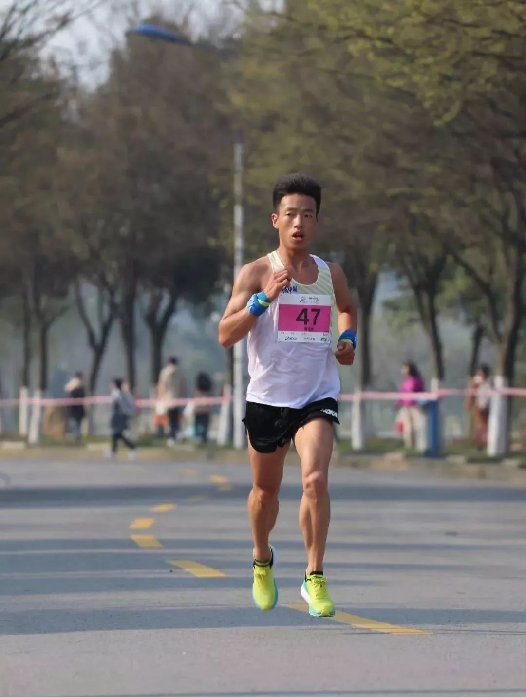 中国全马破220运动员有多高,中国全马排名前十名