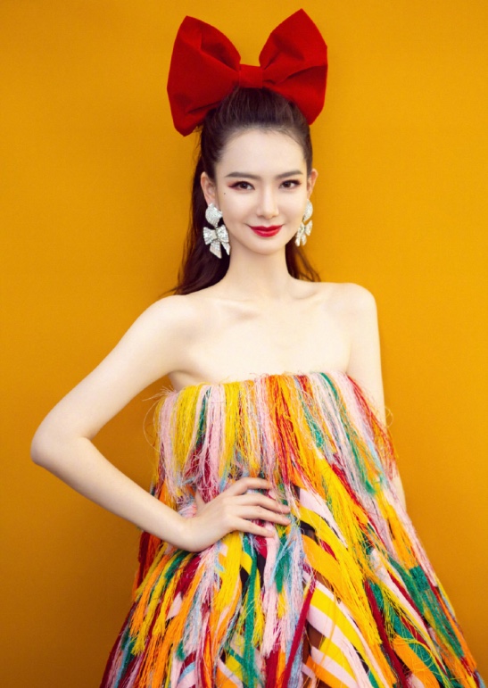 大蝴蝶结爆款,春季蝴蝶结单品搭配