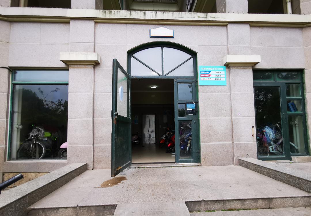 房价3年不涨怎么办,南京房价暴跌10大小区