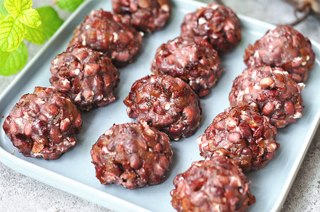 最近很火的水晶窝头,水晶窝头的家常做法